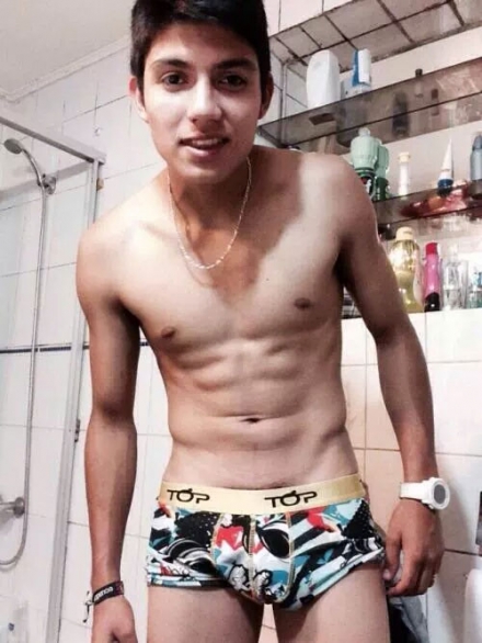 Rencontre gay herault baise a toulouse DEPUCELAGE GAY PLAN CUL CASTRES
