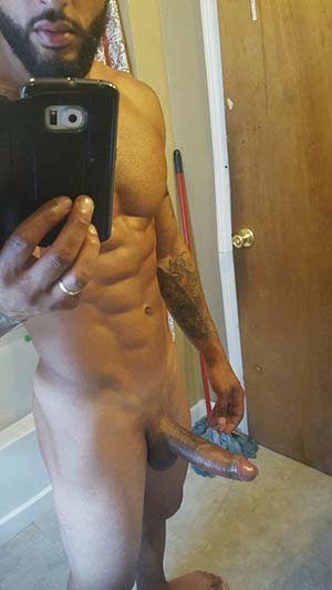 Beur gay sur Nanterre cherche vieilles fiottes