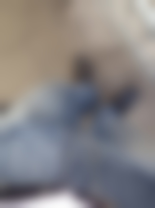 Nantes : Bite moulée dans mon jeans