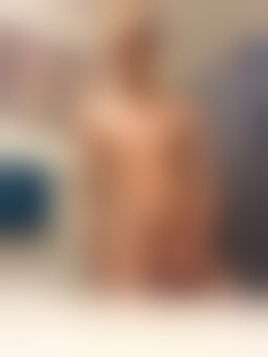 Jeunot blond 18 ans déjà très coquin
