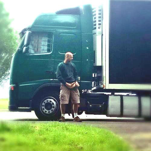 Camionneur baiseur en série partout en France