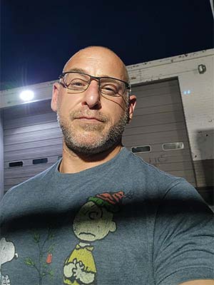 Papa gay musclé enfile minets sur Amiens