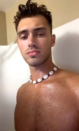 Surfeur gay sur Colmar cherche fellation