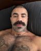 Viril moustachu bien teubé sur Dijon 21000