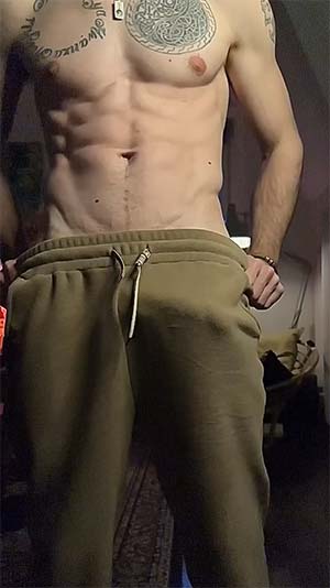 Keum musclé plan direct sur Bayonne 64