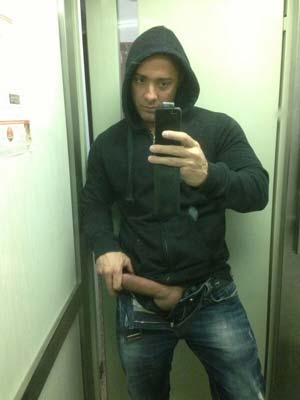 Exhibi gay mature sur Chamonix 74400