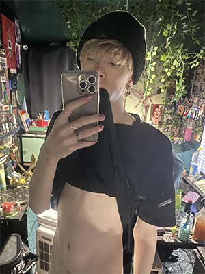 Geek gay de 18 ans sur Ivry-sur-Seine 94200